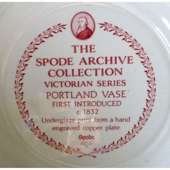 Spode Archive Victorian Series Portland Vase Dinner Plate Pink Transferware - Picture 4 of 5